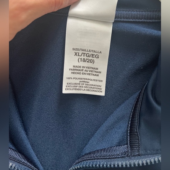 Adidas
Boys  XL 18/20 Tricot Jacket - Picture 10 of 10